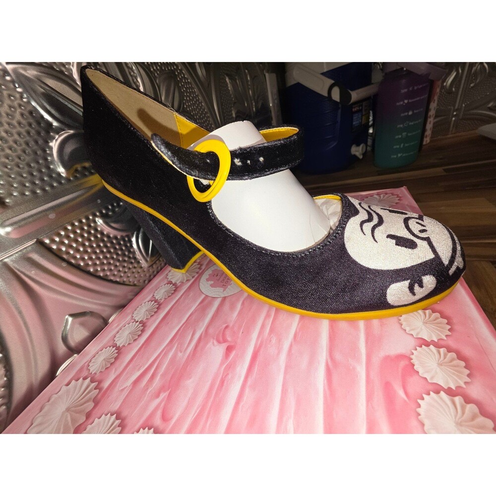 Size 40/10 Hot Chocolate Design Monkey Business High Heel